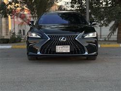 لێکزس ES